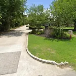 Cozy Townhouse Near Casinos & Prien Lake Park