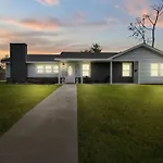 Beautiful 3 Bedroom Home