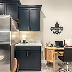 New 3King-Petfriendly