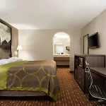 Super 8 By Wyndham Lake Charles Northeast