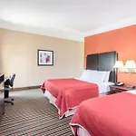 Howard Johnson Express Inn