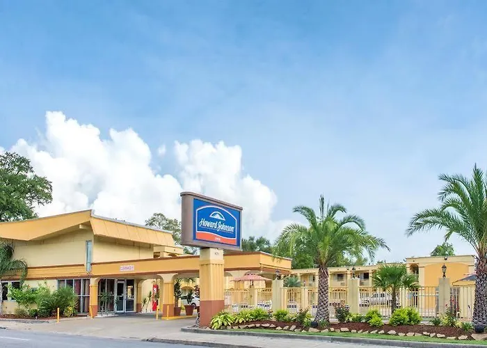 Howard Johnson Express Inn