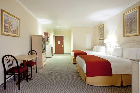 Hotel Express And Charles By Ihg 3*