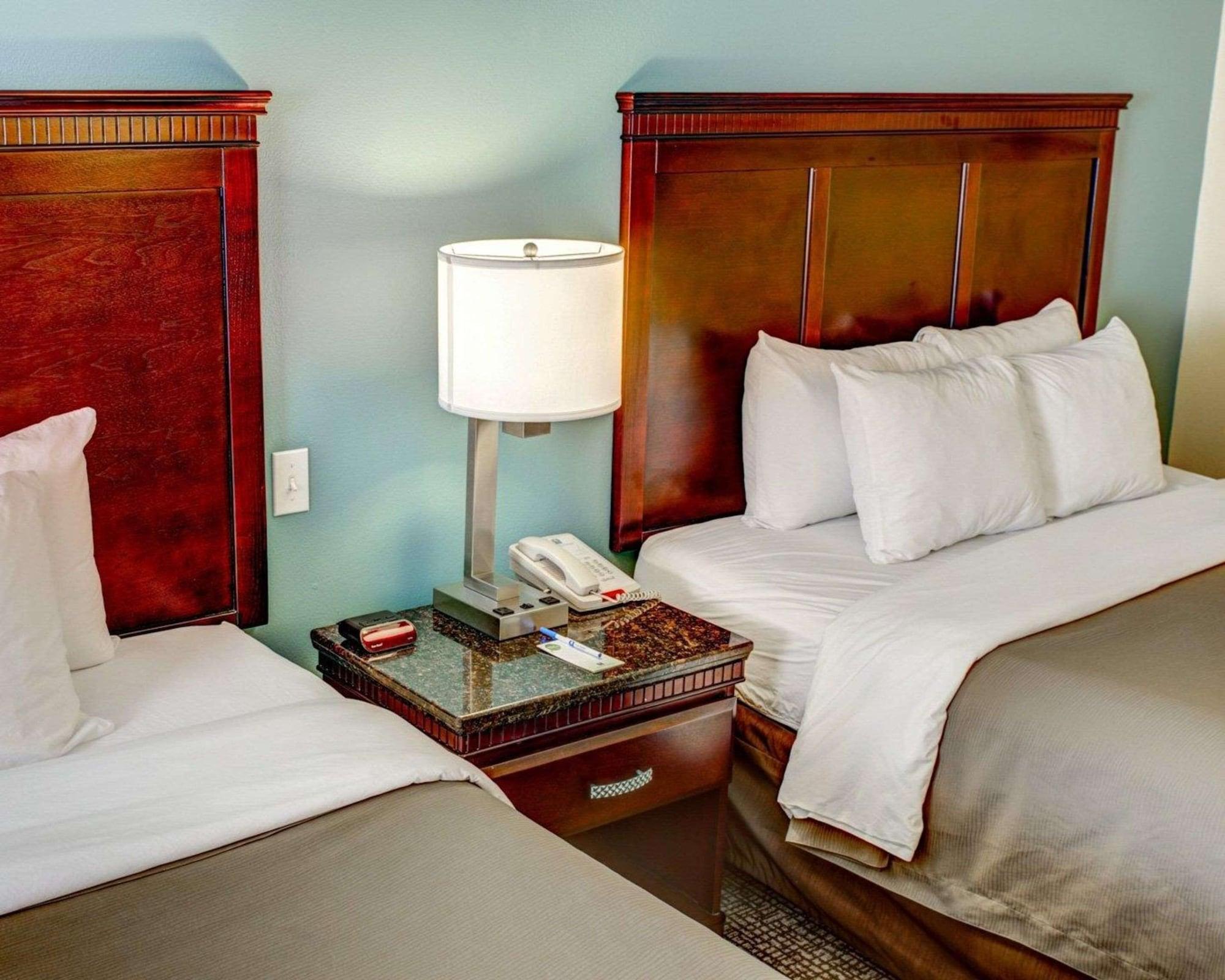 Hotel Comfort Near Casino