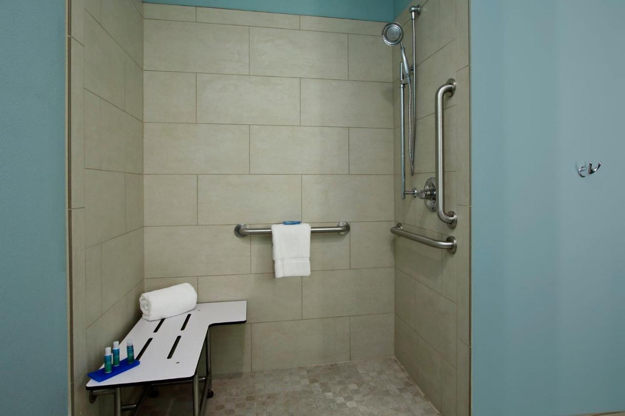 Hotel Express & - Charles South Casino Area By Ihg 3*