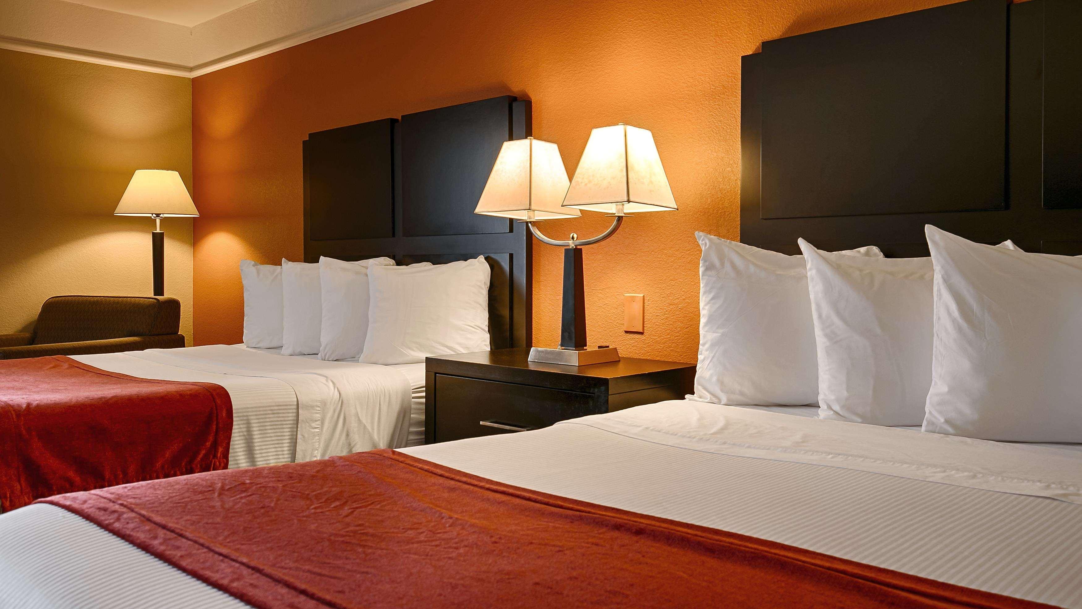 Hotel Western & - Charles