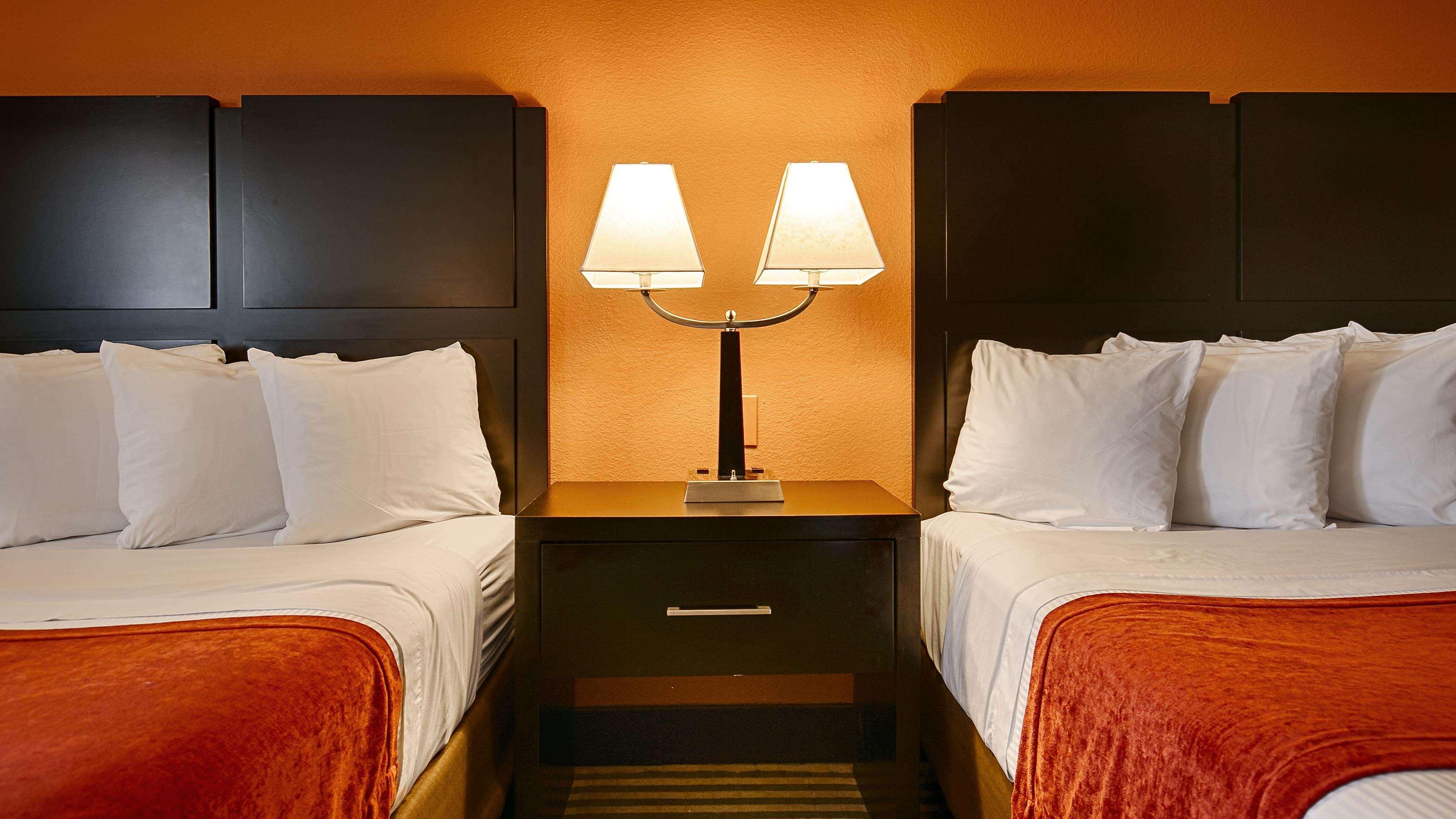 Western & - Charles Hotel