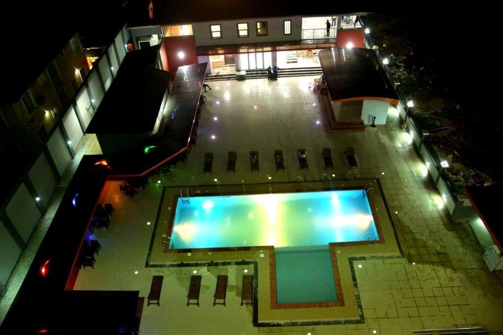 Hotel Western & - Charles