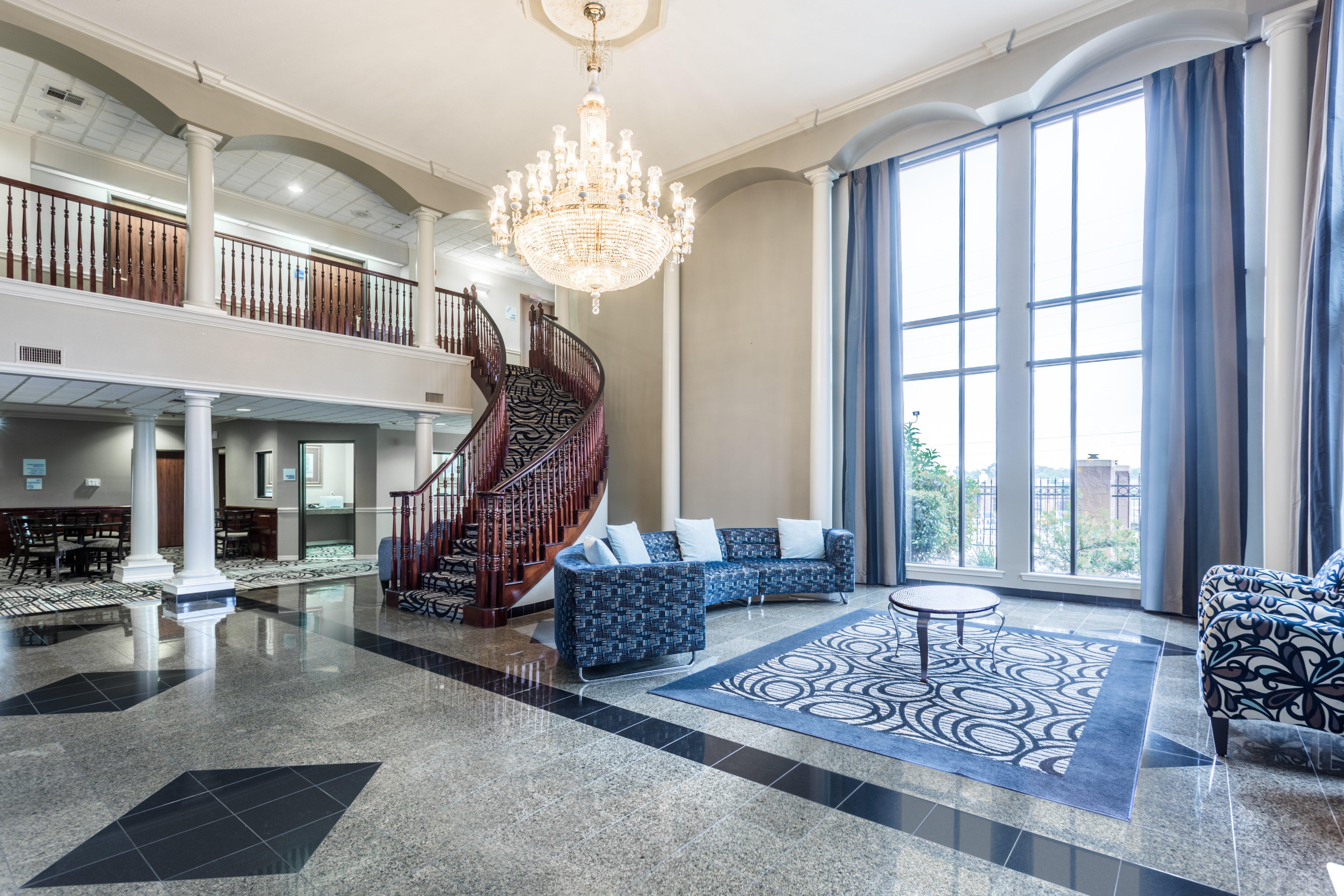 Express And Charles By Ihg