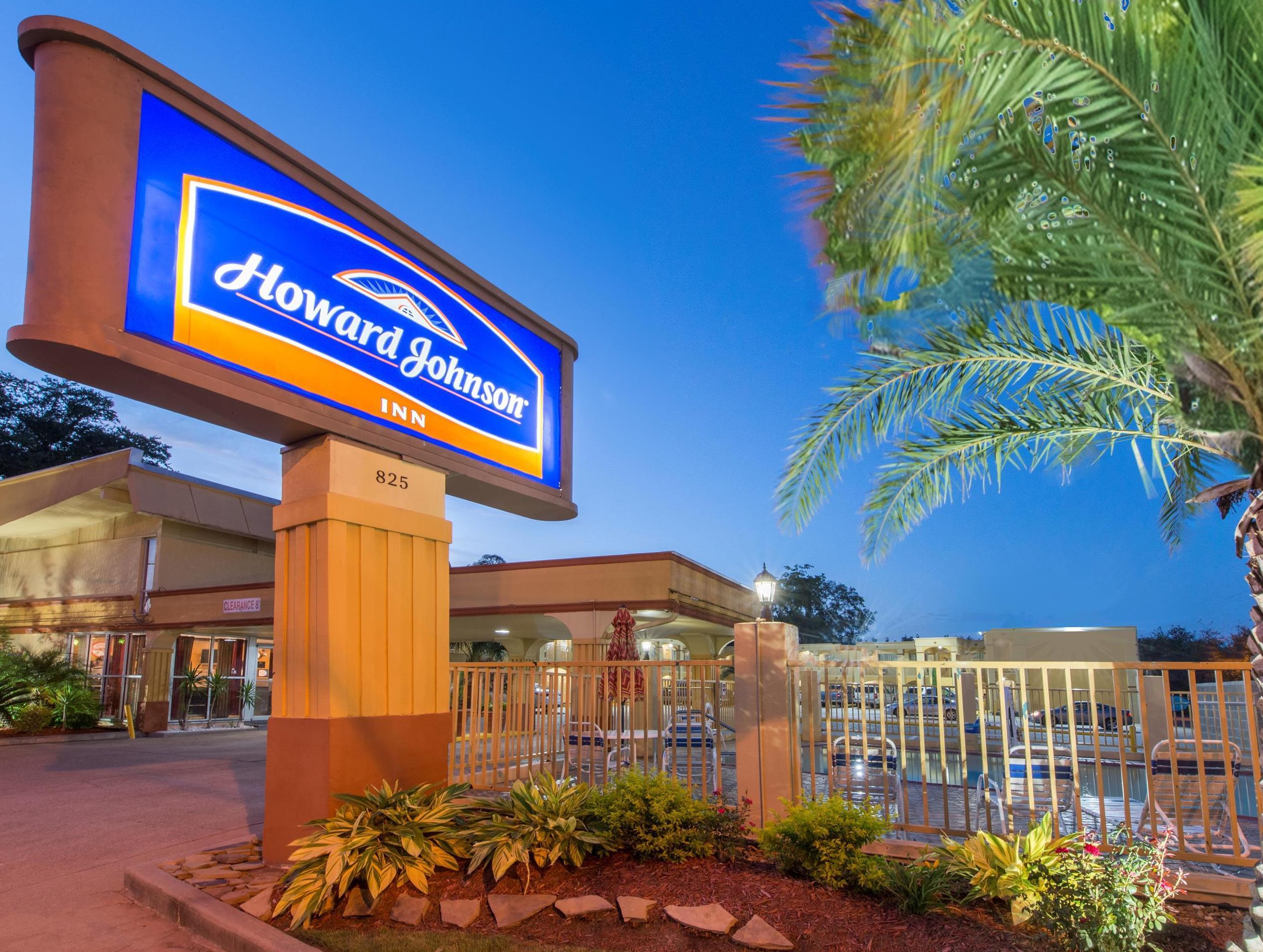 Howard Johnson By Wyndham Historic Charles 2*