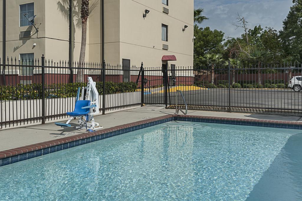 Comfort Charles 3* Lake Charles
