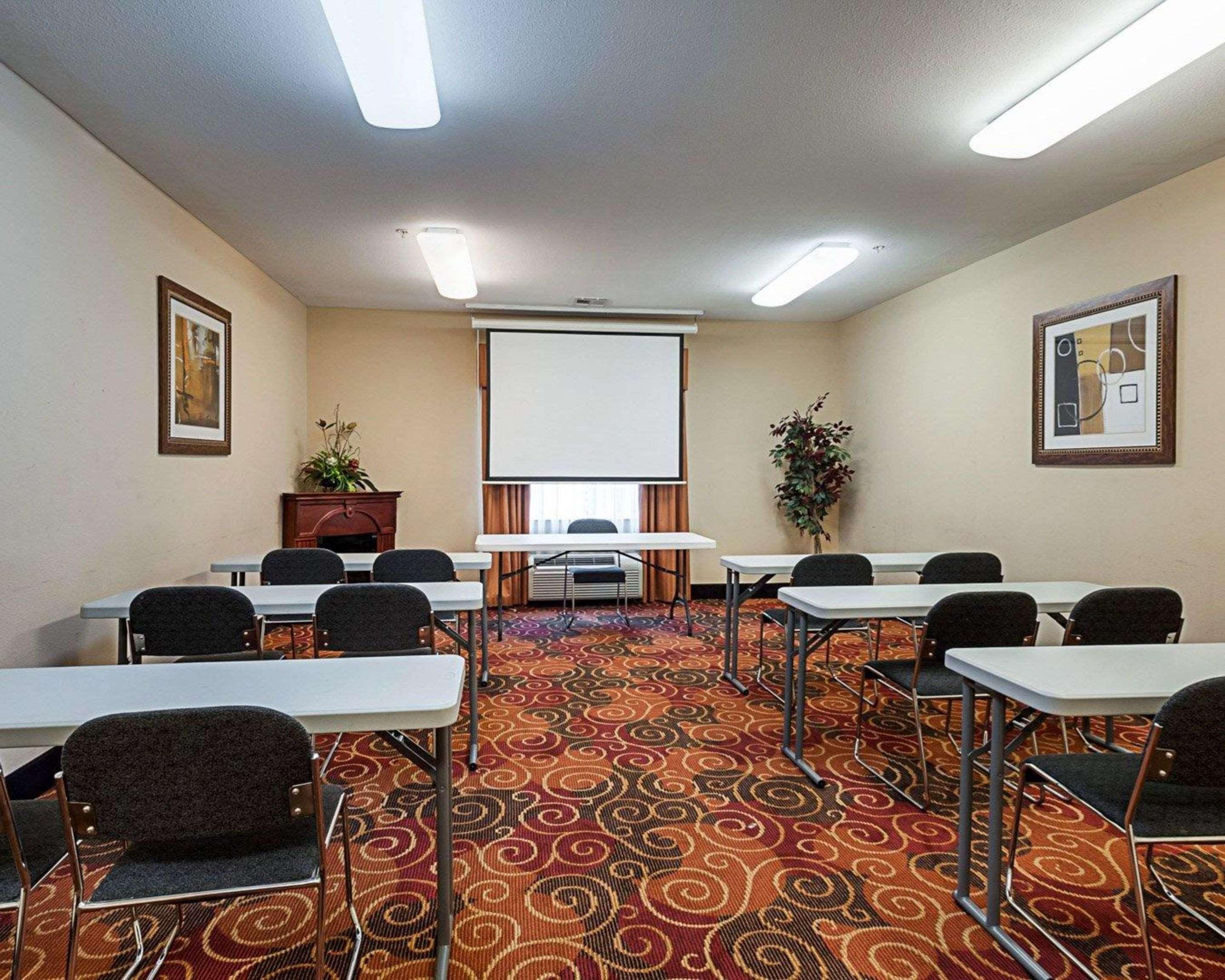 Hotel Comfort Charles 3*