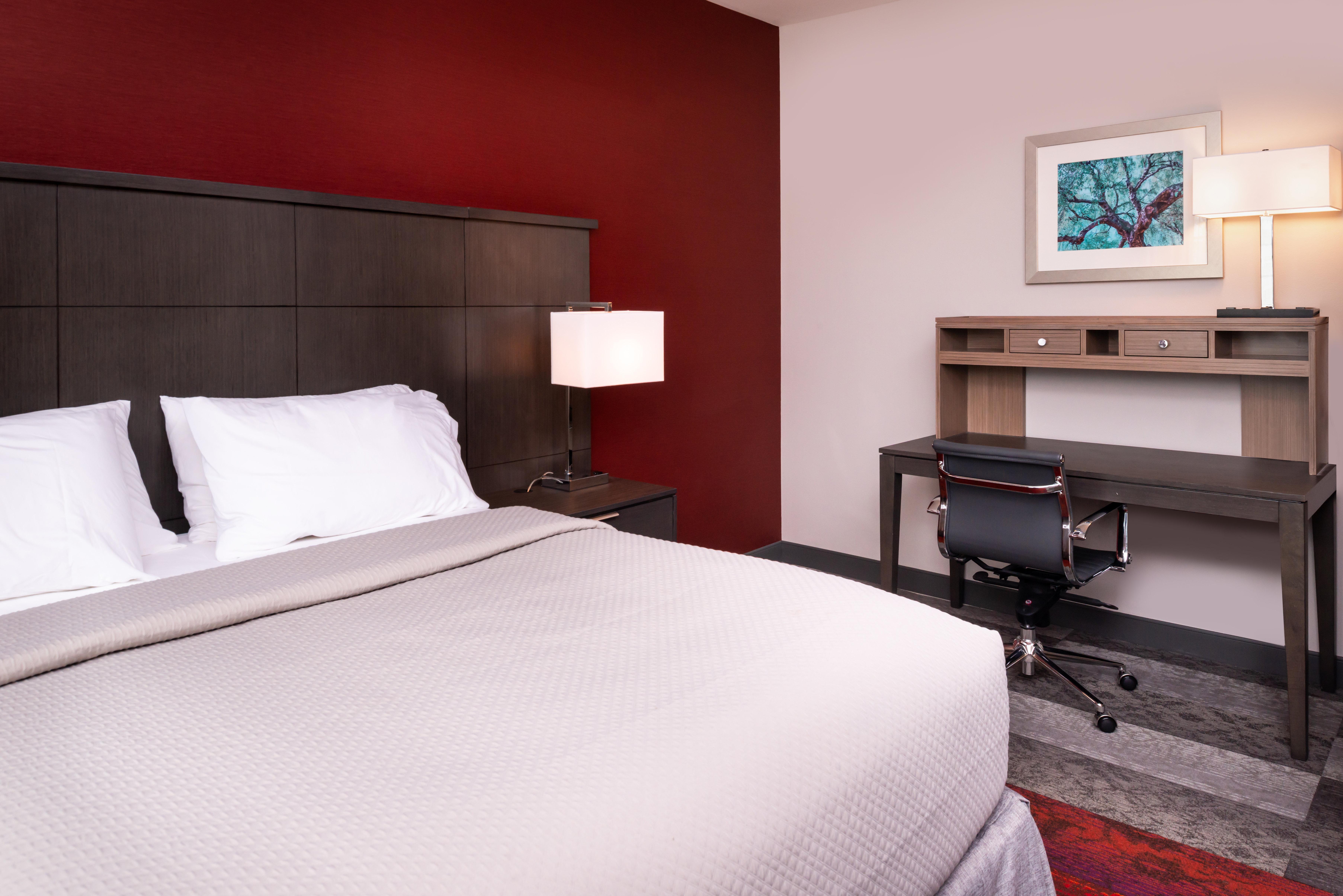 Staybridge - Charles By Ihg Hotel 3*