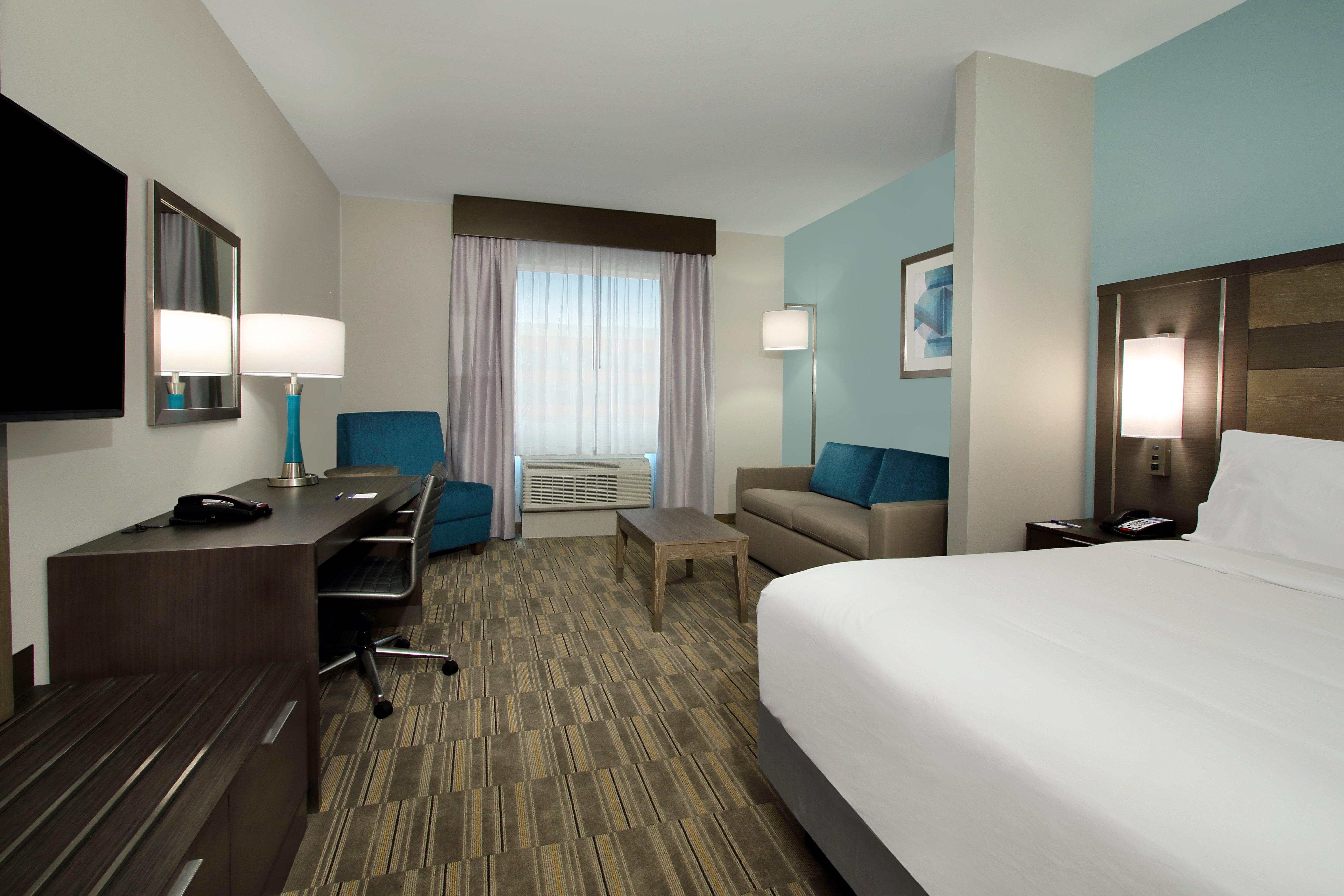 Express & - Charles South Casino Area By Ihg Lake Charles