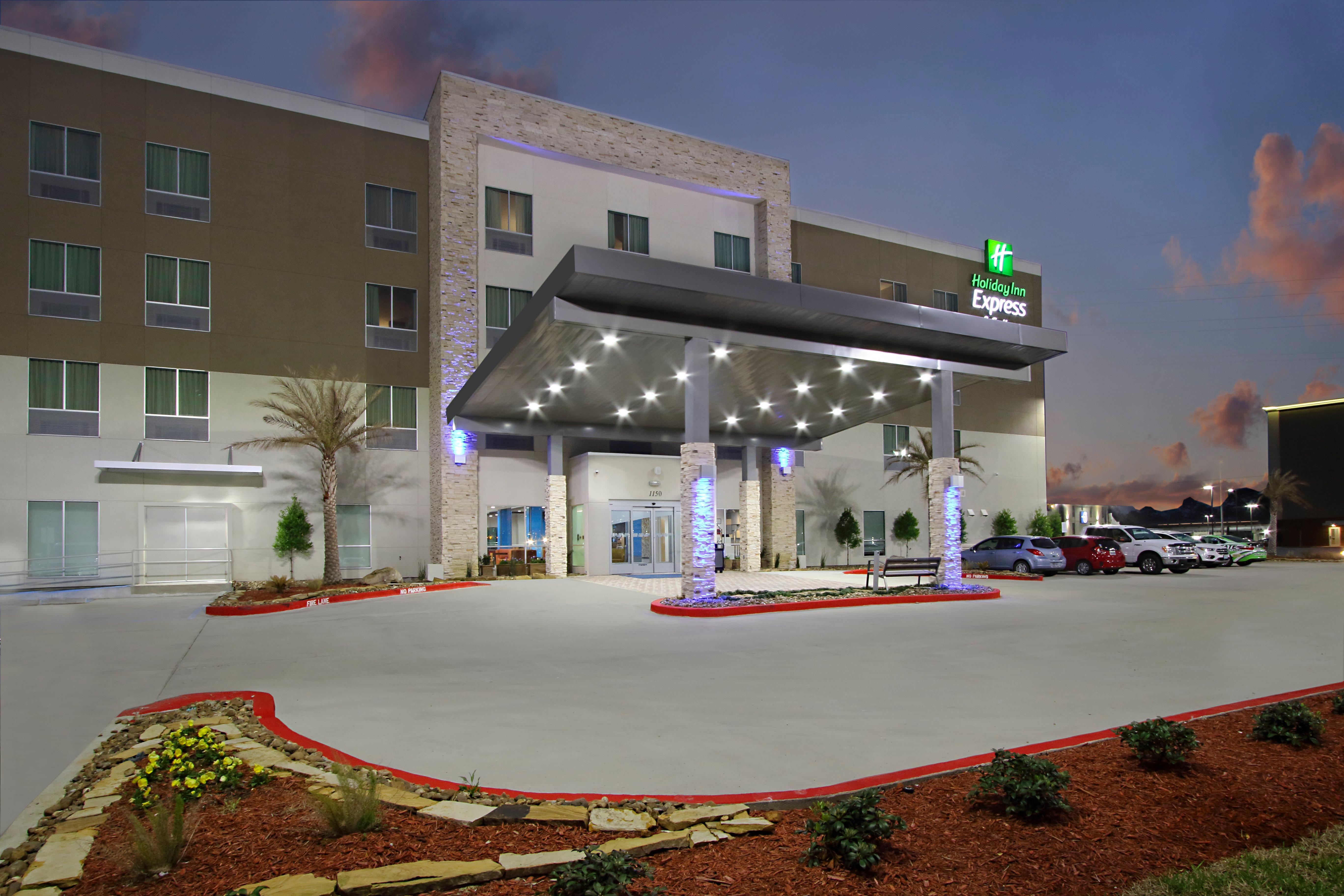 Hotel Express & - Charles South Casino Area By Ihg 3*