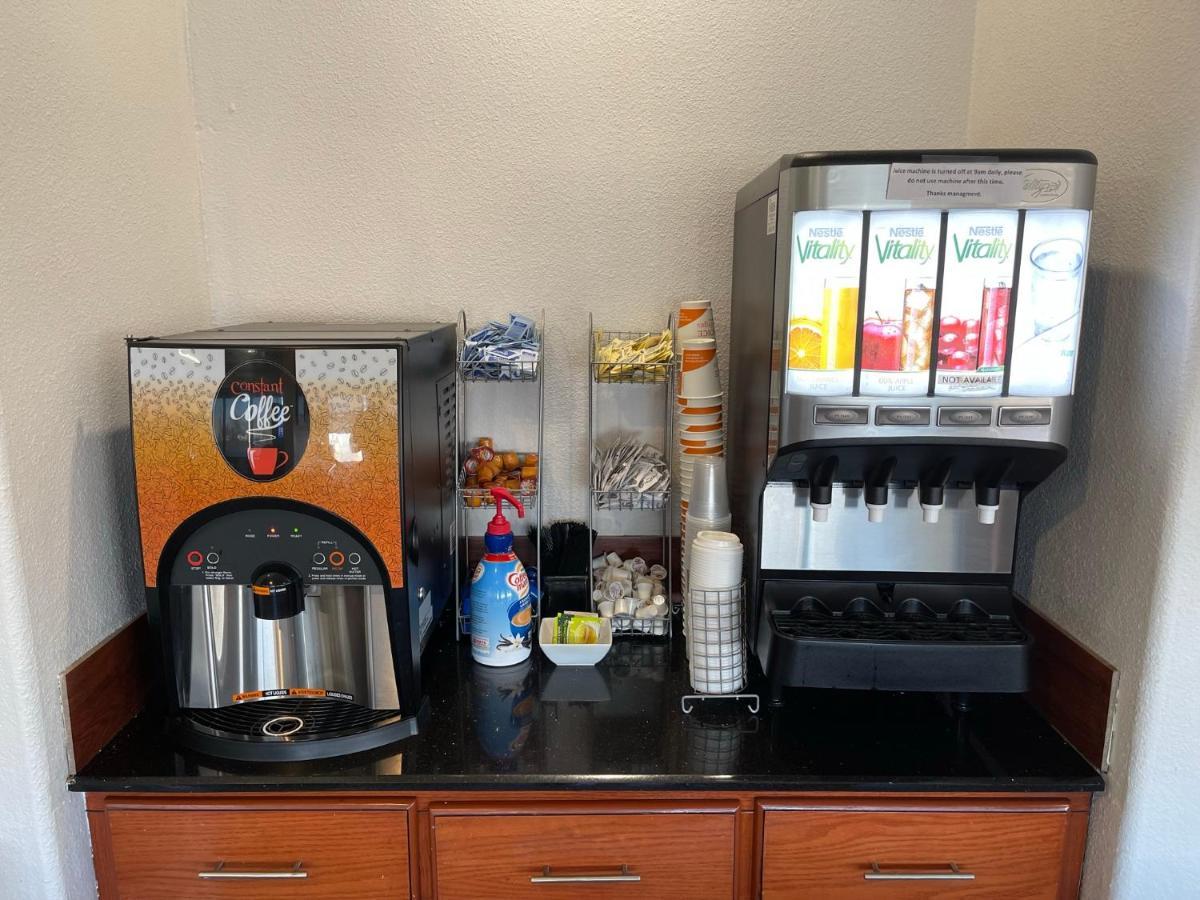 Hotel Comfort Charles 3*