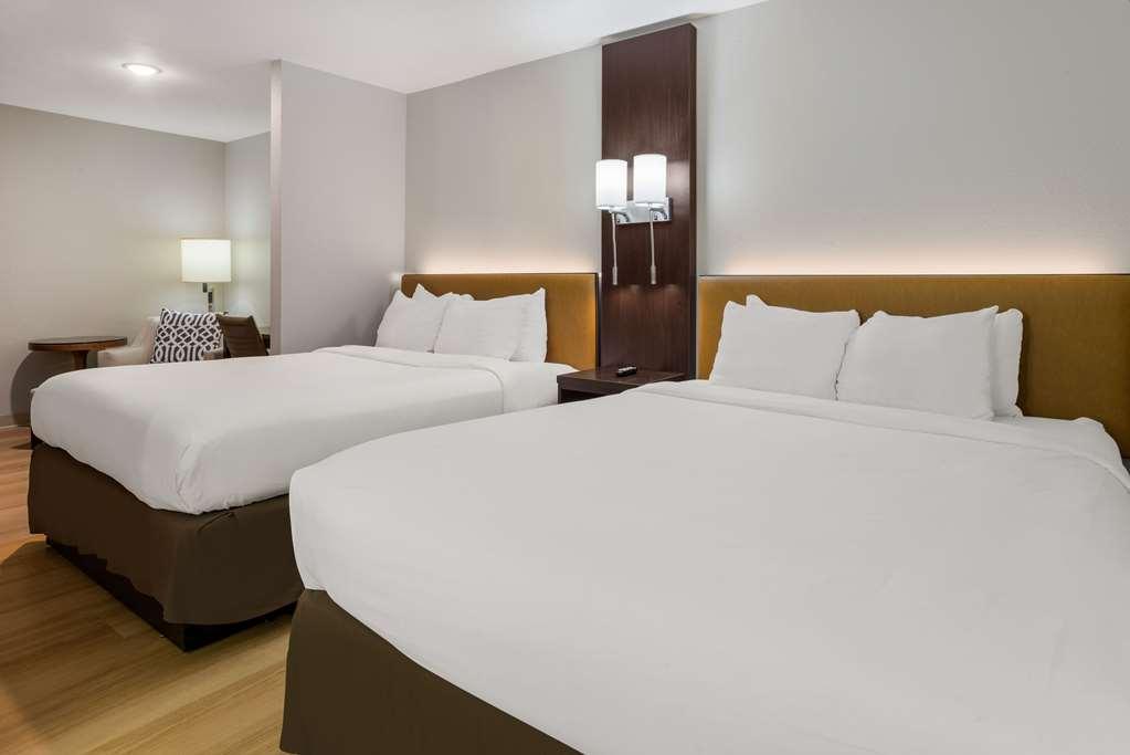 Quality Suites Lake Charles Downtown Lake Charles