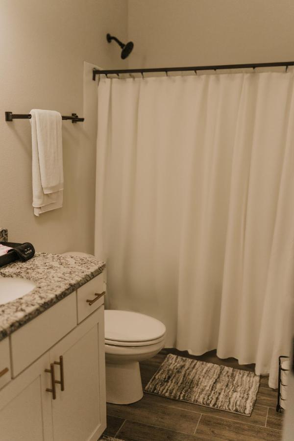 Holiday home Flexible Clean & Comfy Ideal For Worker