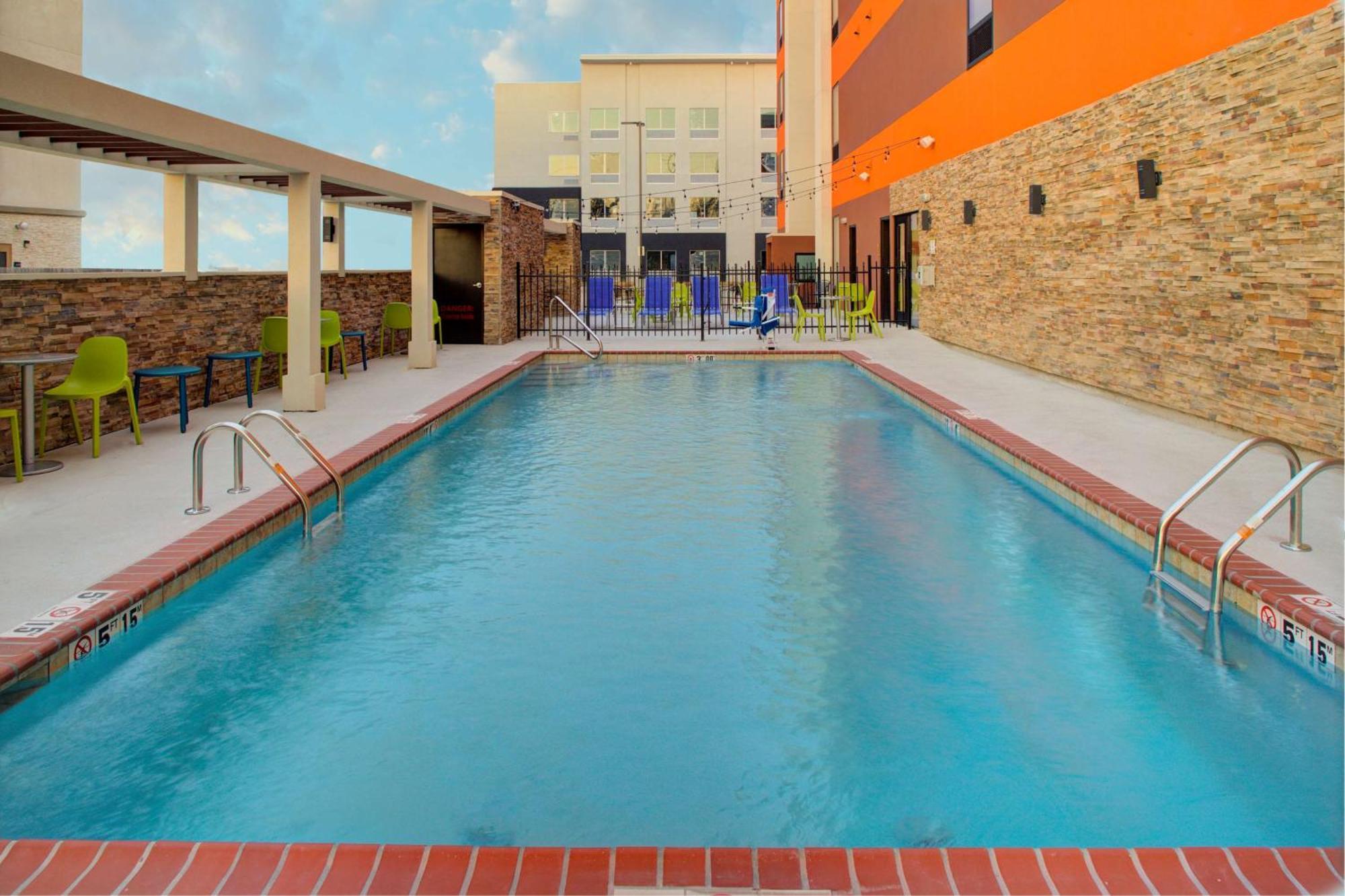 Hotel Home2 By Hilton Charles Lake Charles