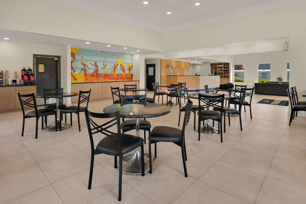 Hotel Quality Suites Lake Charles Downtown Lake Charles
