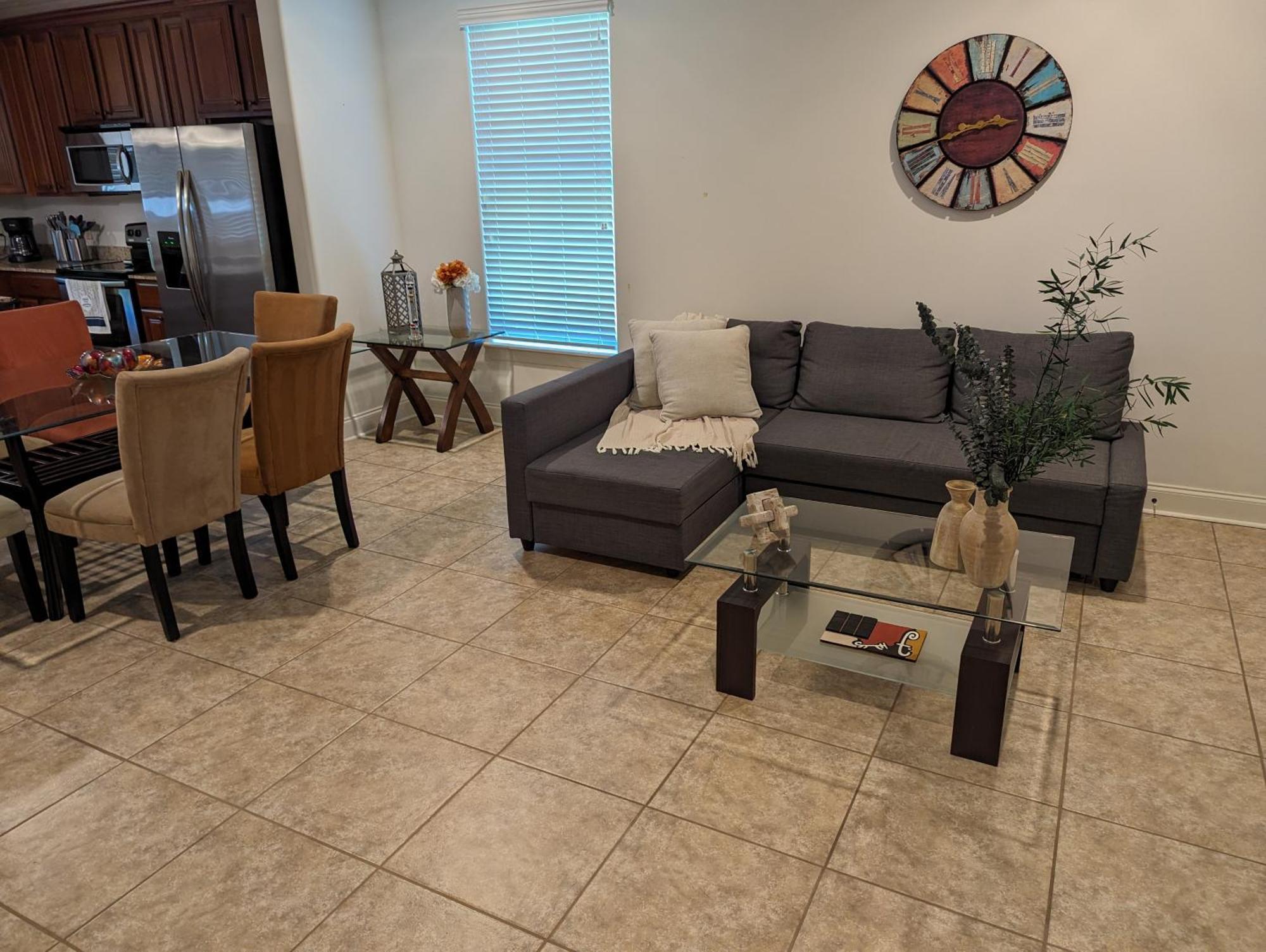 Cozy Townhouse Near Casinos & Prien Lake Park