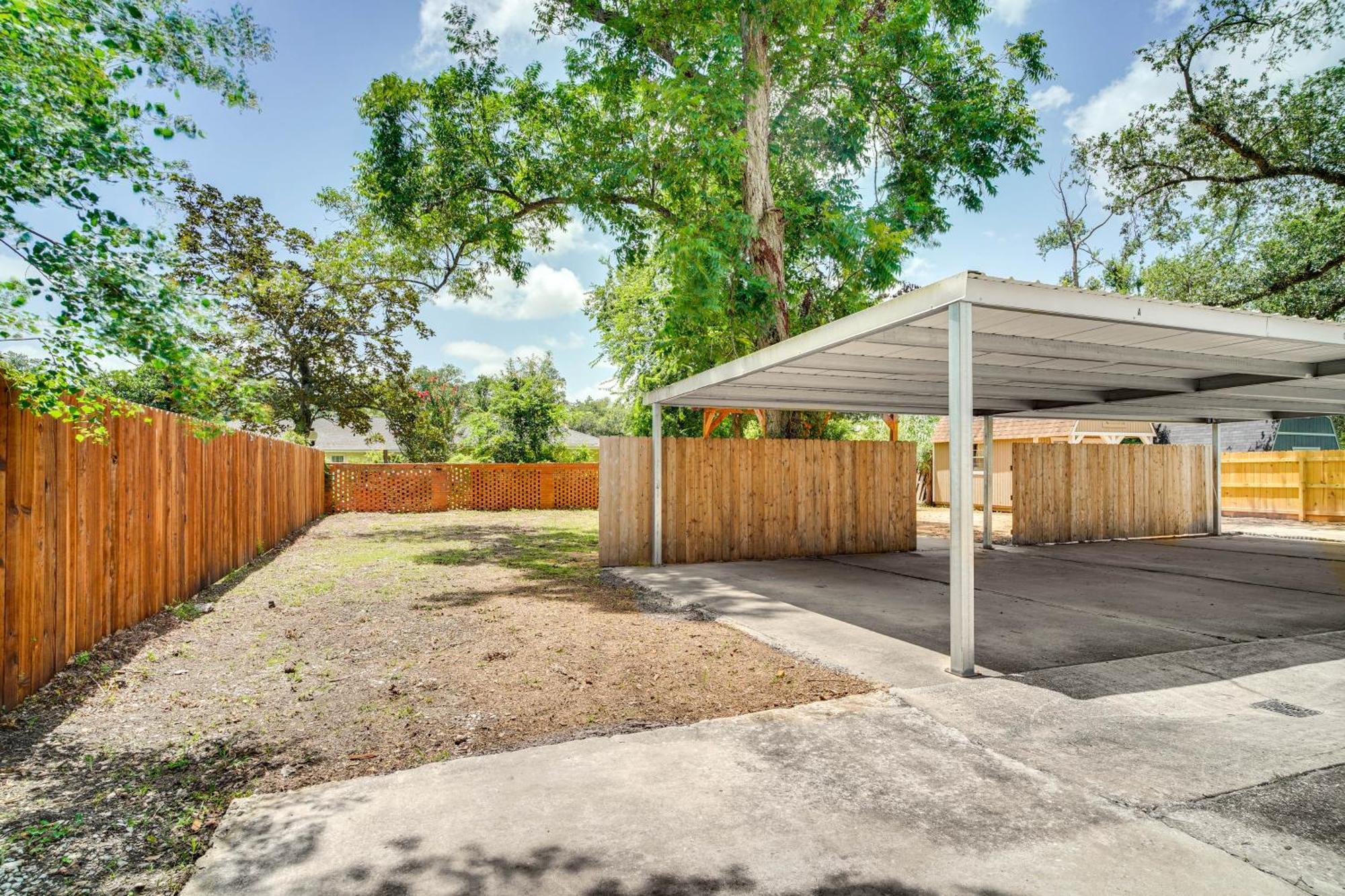 Cozy Charles 2 Mi To Downtown Apartment *