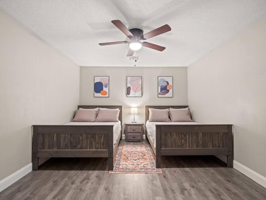 Holiday home Beautiful 3 Bedroom Lake Charles