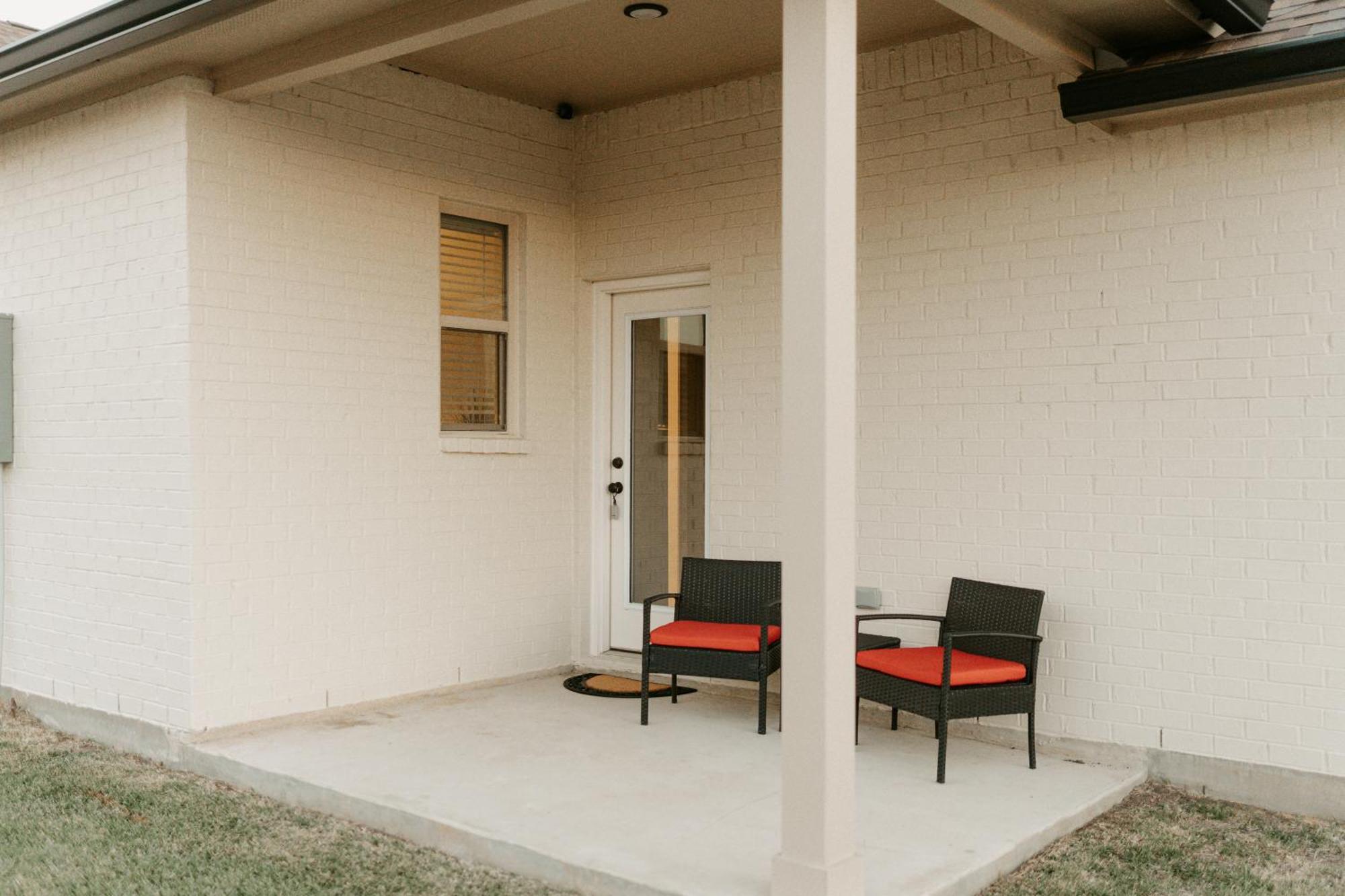 New -business - Ready - Water View - Near Golf * Lake Charles