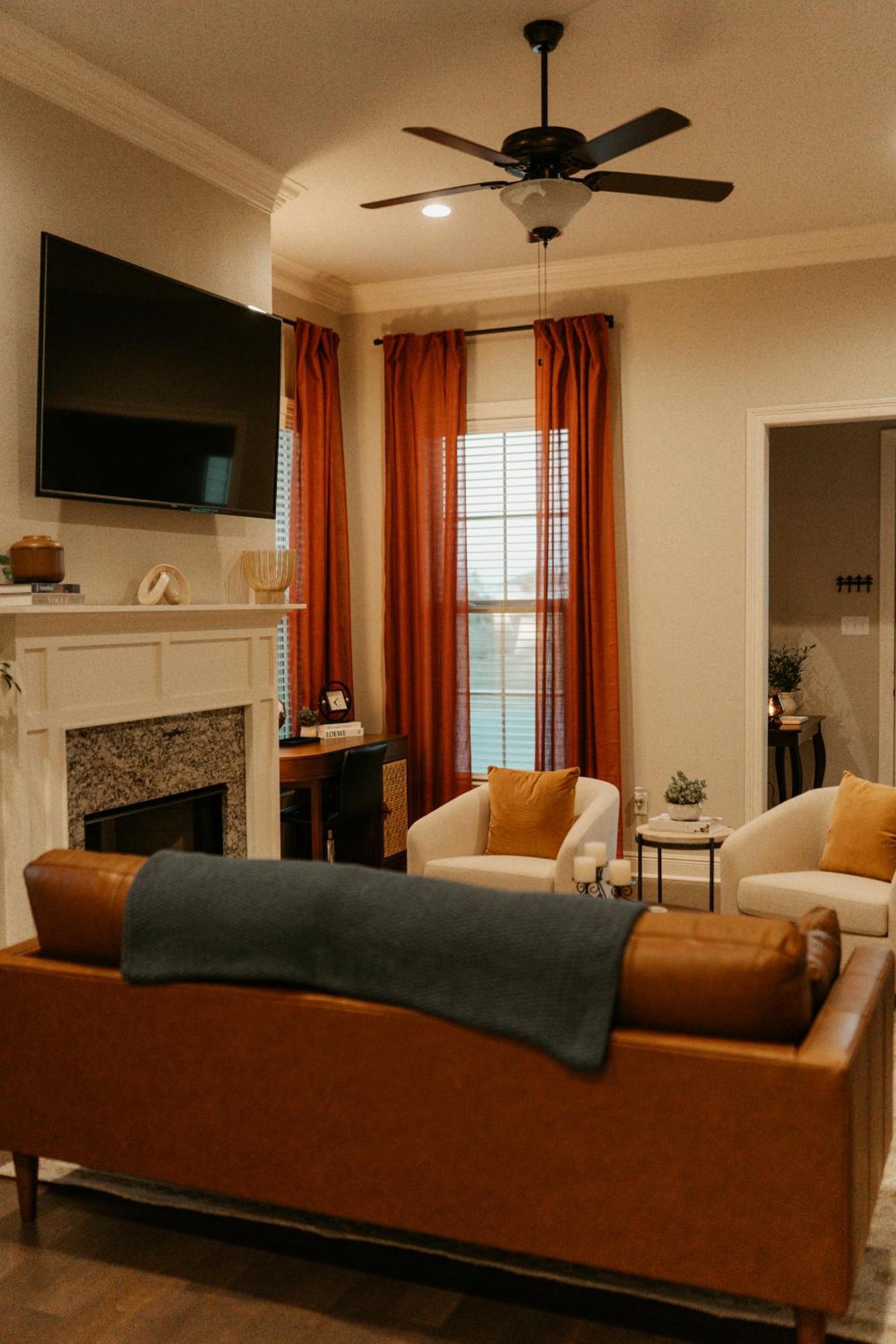 New -business - Ready - Water View - Near Golf Holiday home Lake Charles