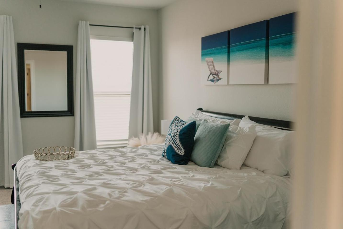 Comfortable Mid-term Retreat Fast Wifi Lake Charles