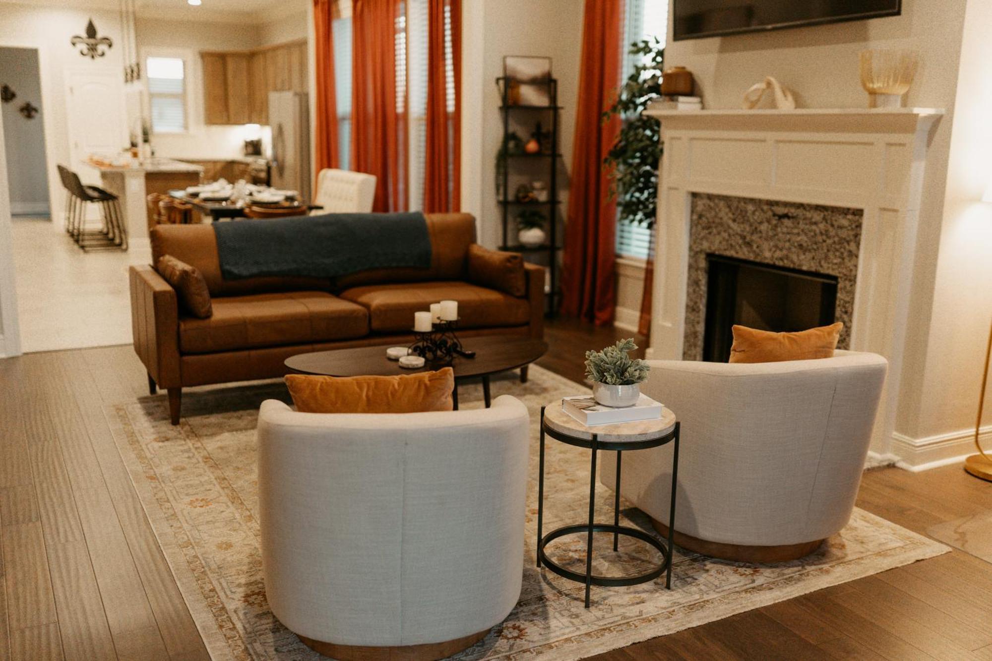 Fast Wifi & Cozy Space For Long-term Lake Charles