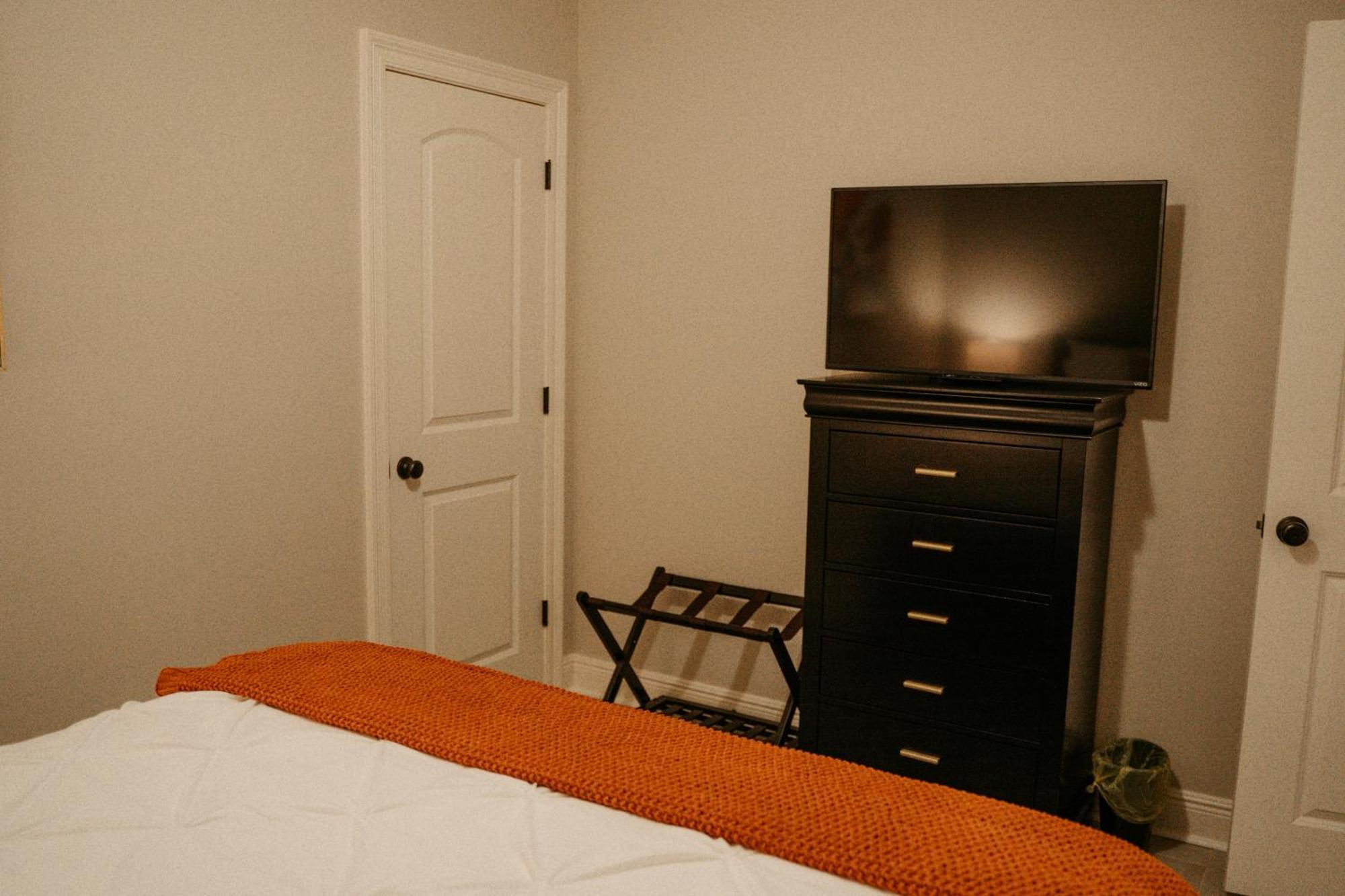 Fast Wifi & Cozy Space For Long-term