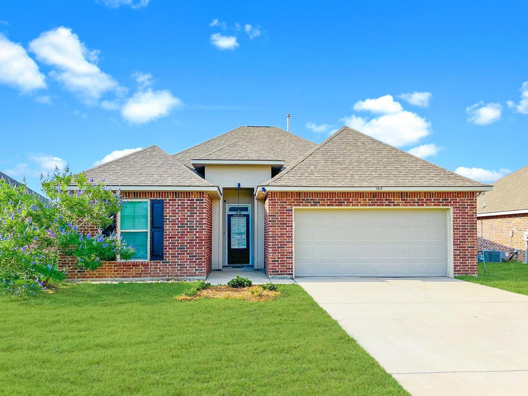 Petfriendlymid-term Stays2king Beds&desk * Lake Charles
