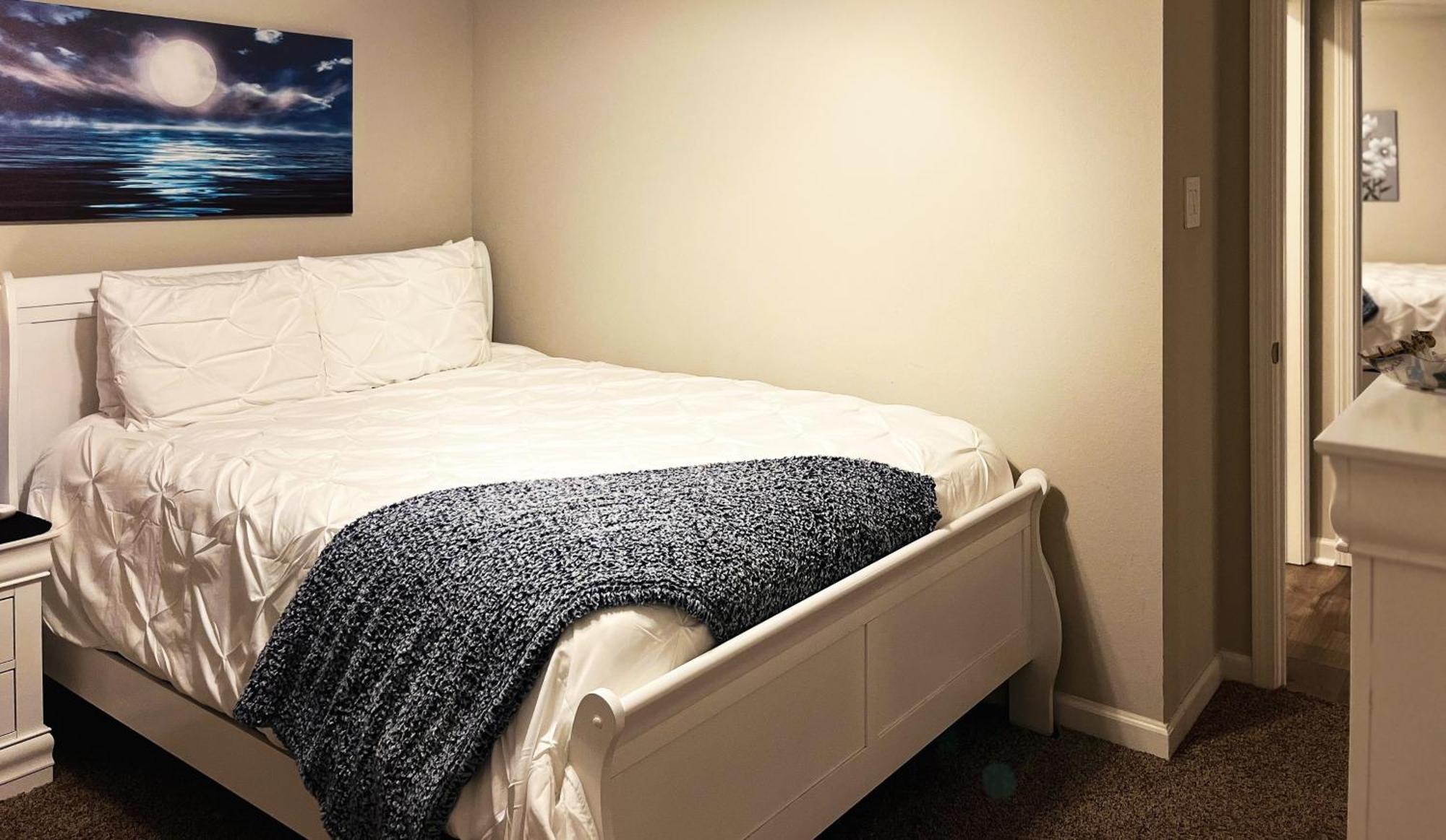 2 King Beds & Private Office Space