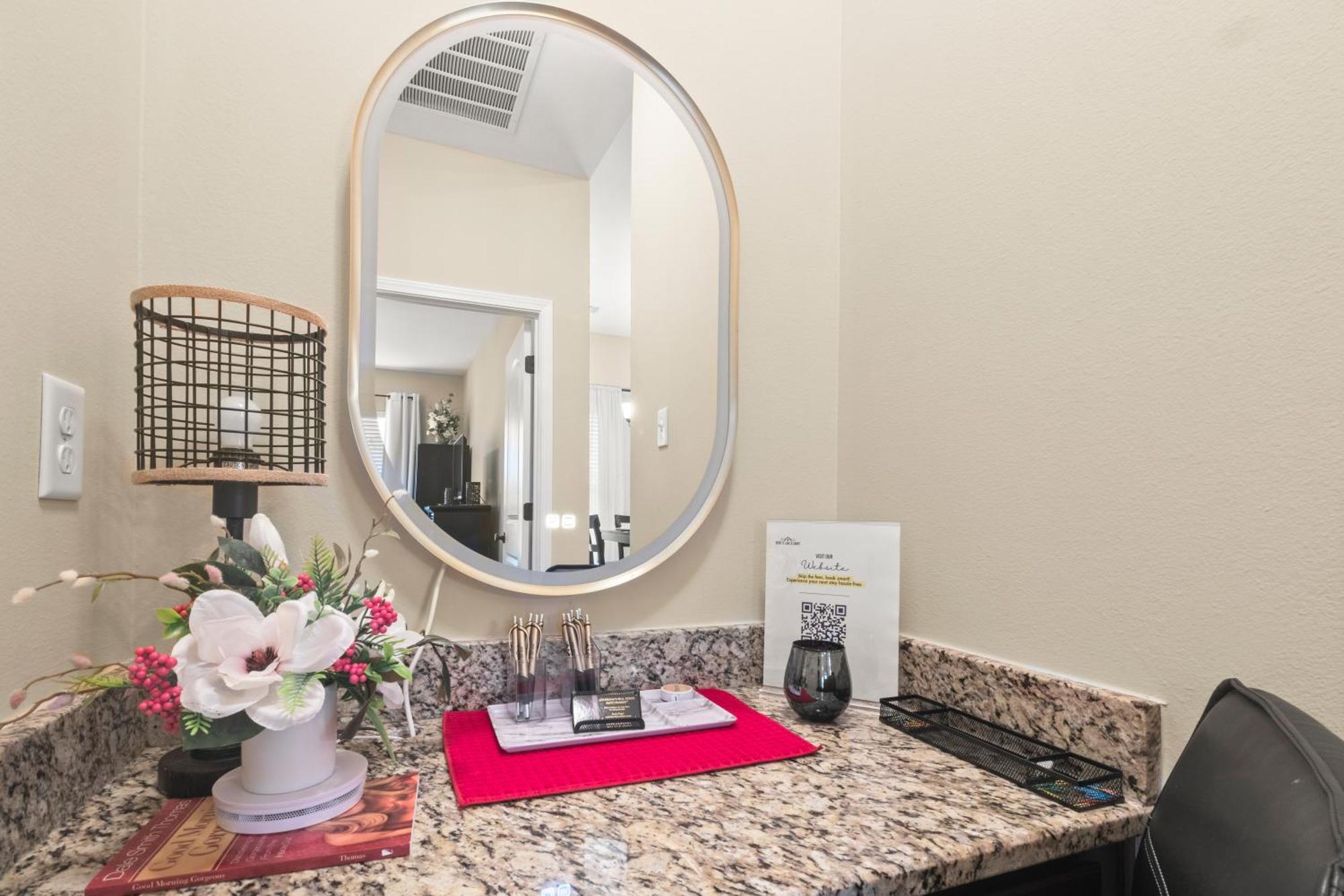 Holiday home Petfriendlymid-term Stays2king Beds&desk Lake Charles