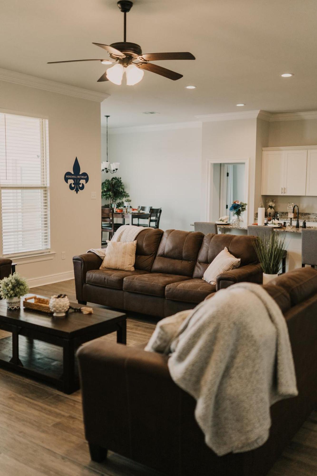 Comfortable Mid-term Retreat Fast Wifi Holiday home