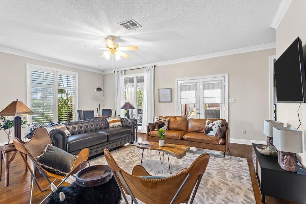 Cozy Ranch House With Pool Lake Charles
