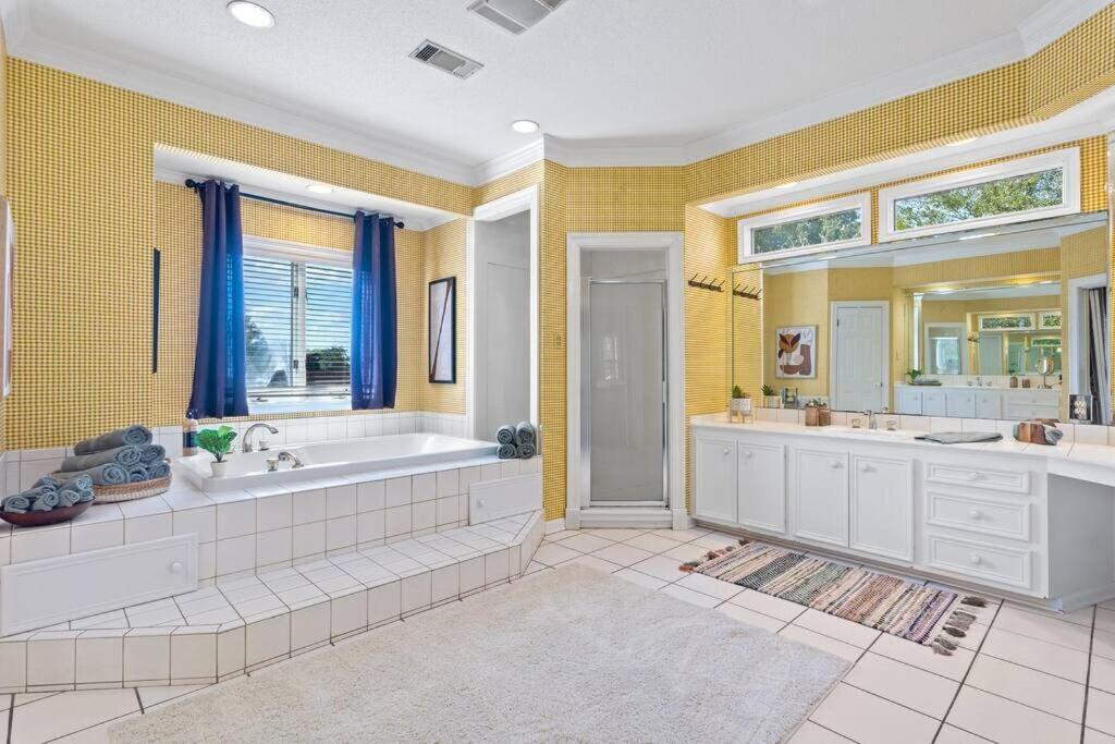 Cozy Ranch House With Pool *