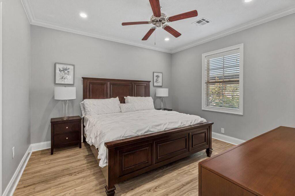 Luxury 2 Bedroom Townhouse #6 * Lake Charles