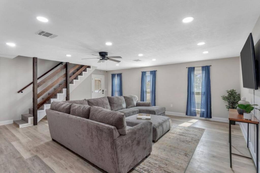 5 Bedroom In Charles Holiday home