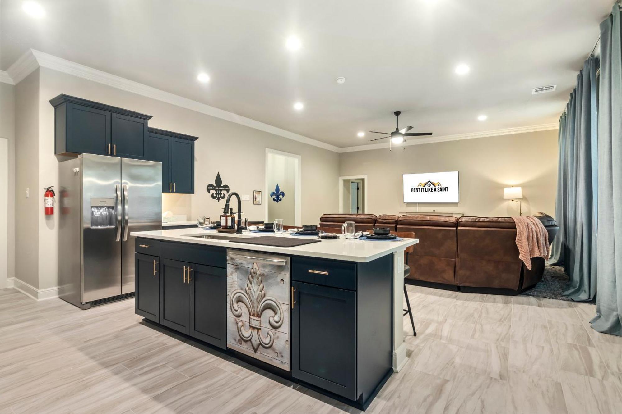New 3king-petfriendly *