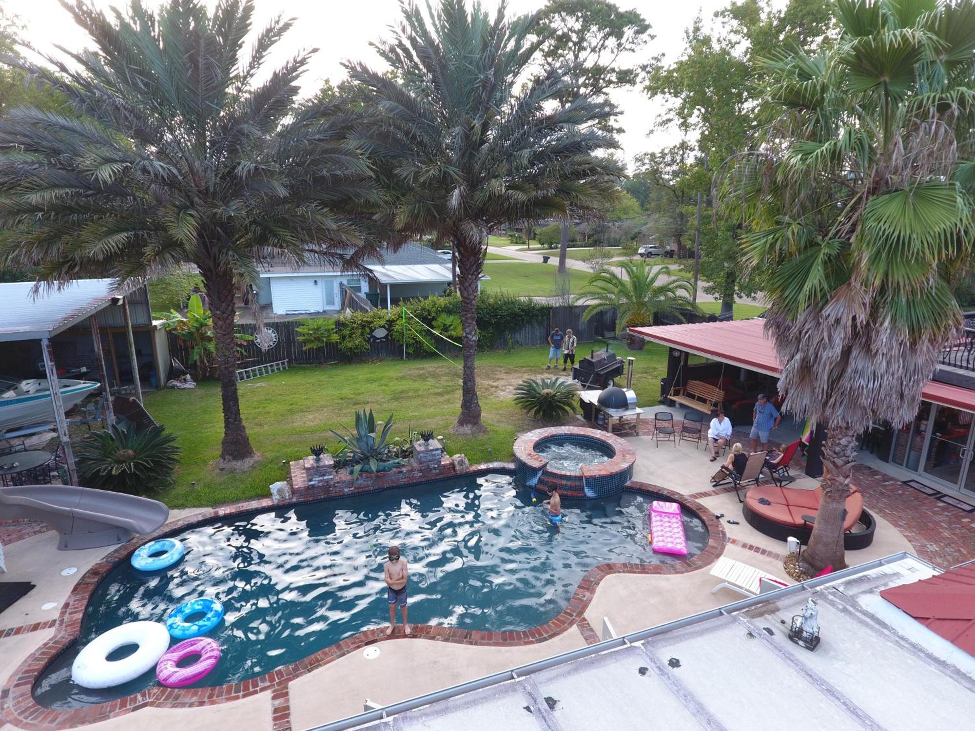 Doc's - 10,000 Sq Ft Of Louisiana Luxury Holiday home Lake Charles