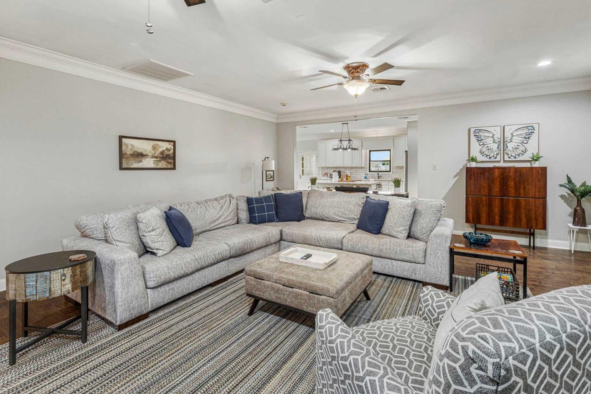 Holiday home Modern Spacious 3 Bedroom Lake Charles