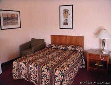 Hotel Oyo Charles La I-10 Lake Charles