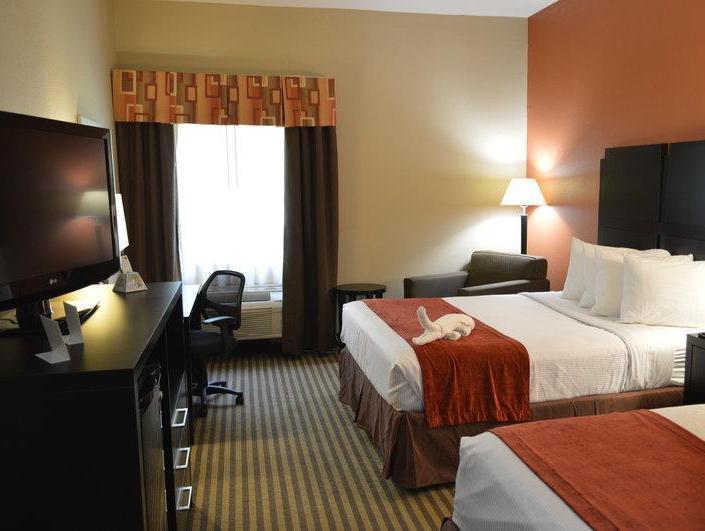 Western & - Charles 3* Lake Charles