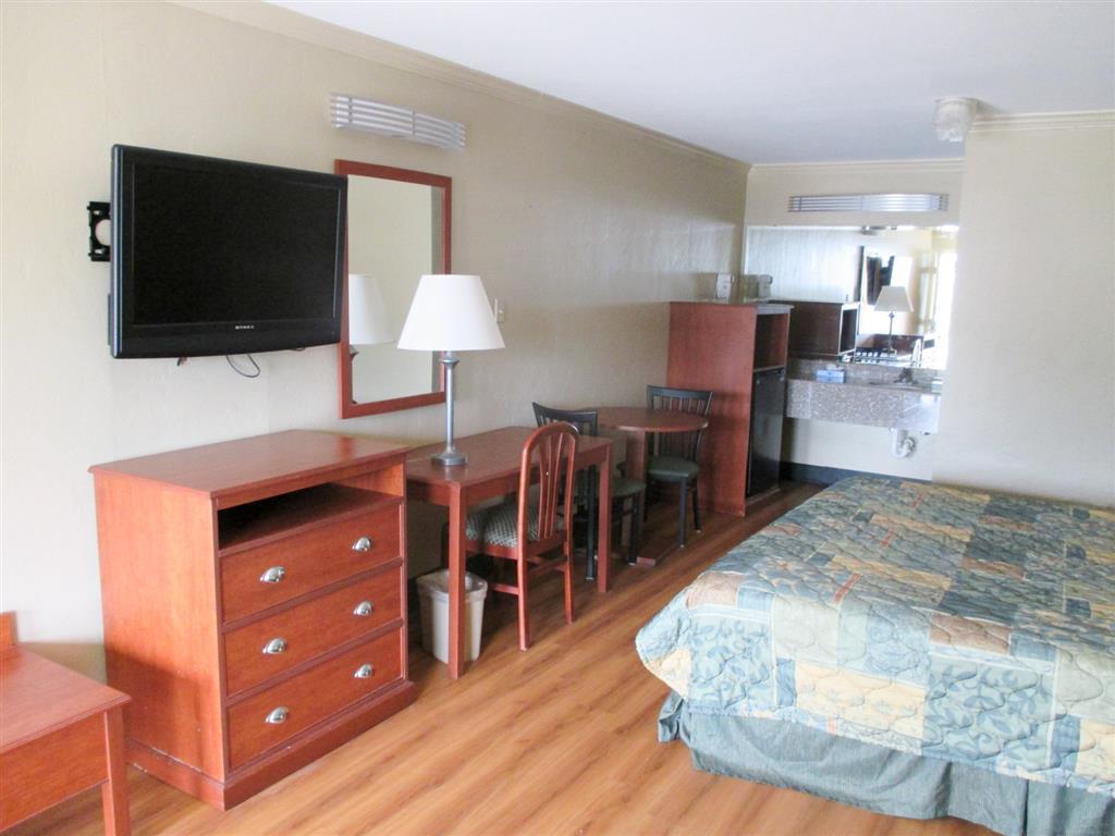6-lake Charles, La - On The Bayou Hotel