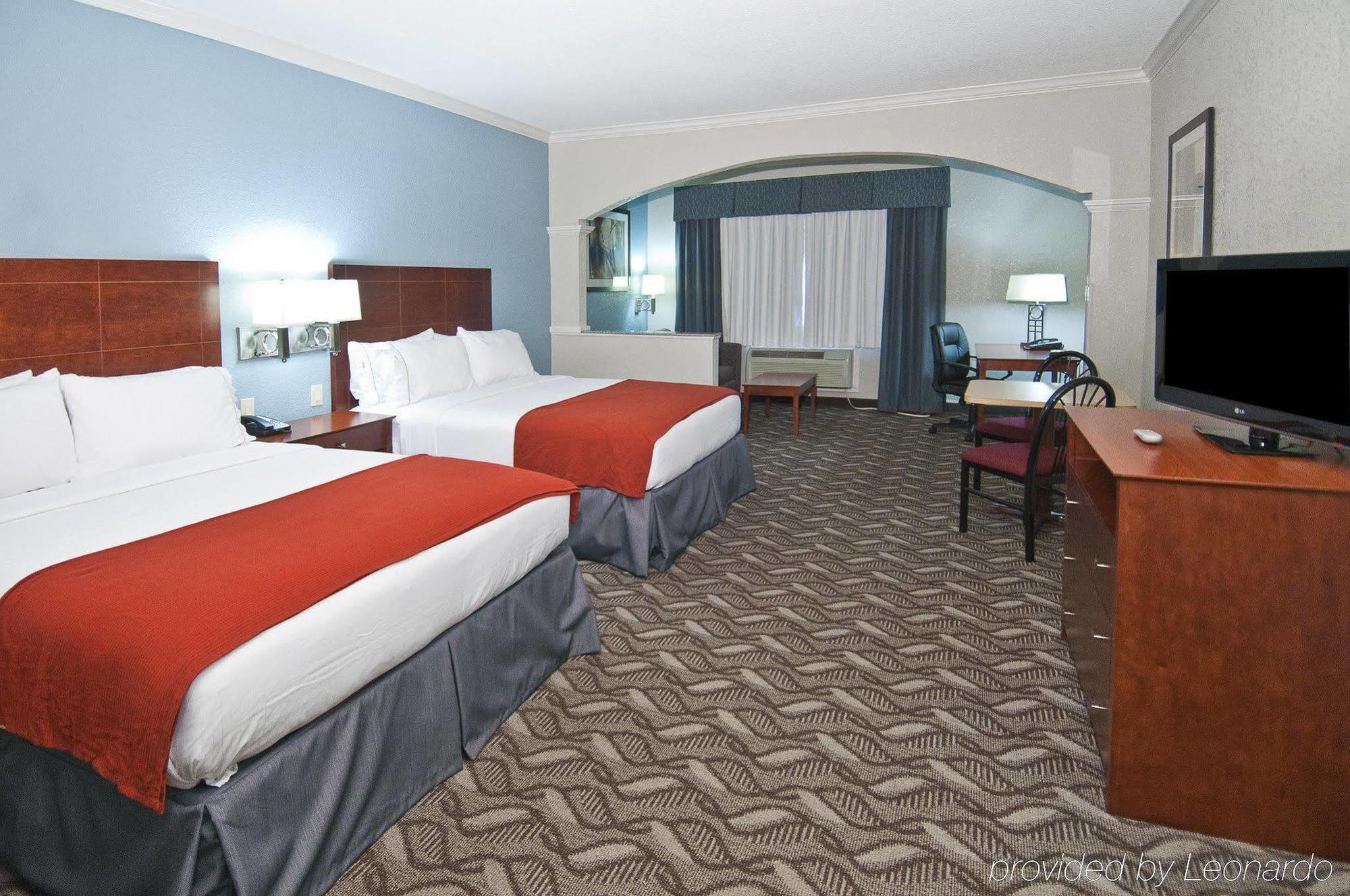 Express And Charles By Ihg Lake Charles