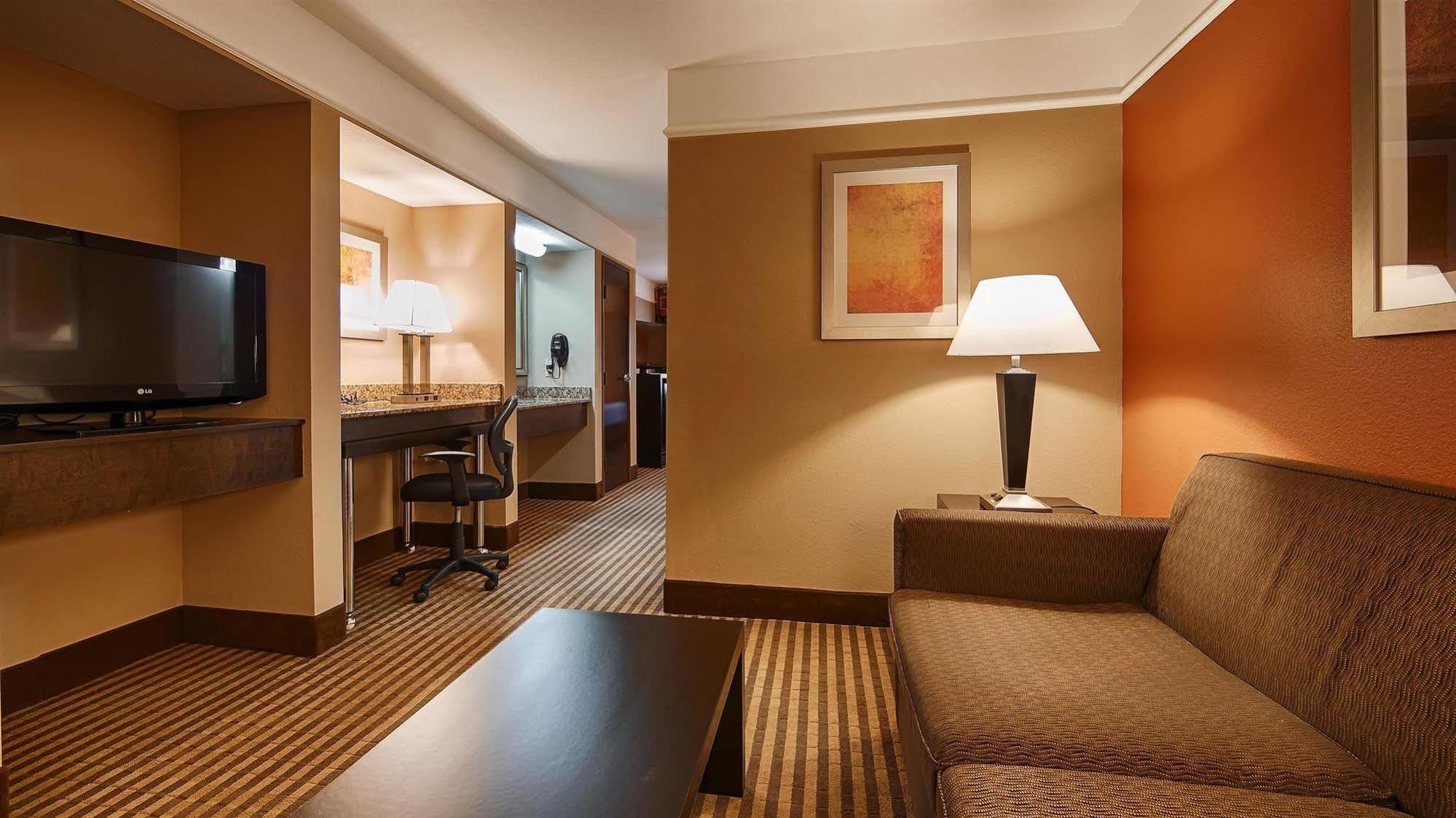 Hotel Western & - Charles