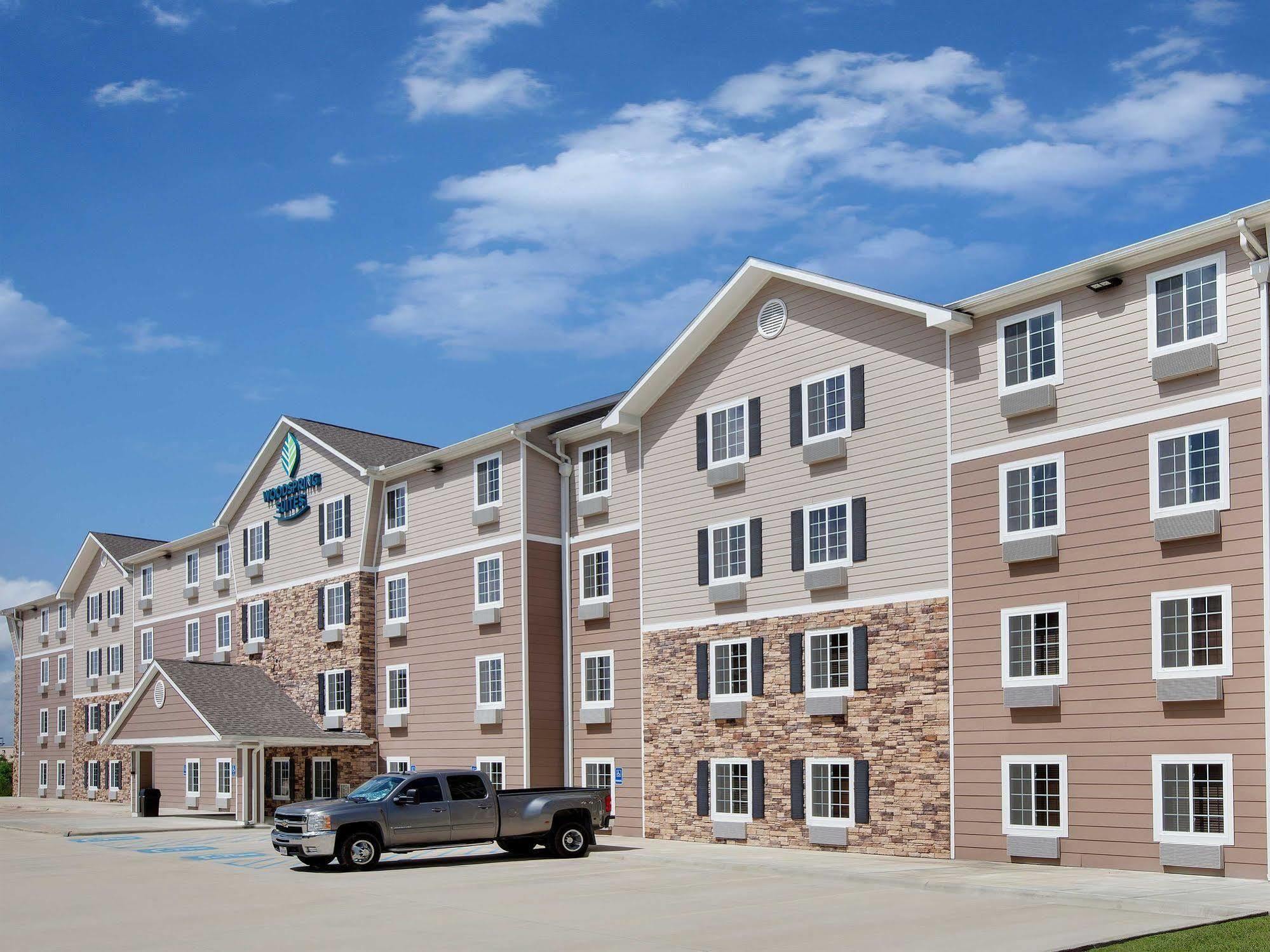 Hotel Woodspring Charles