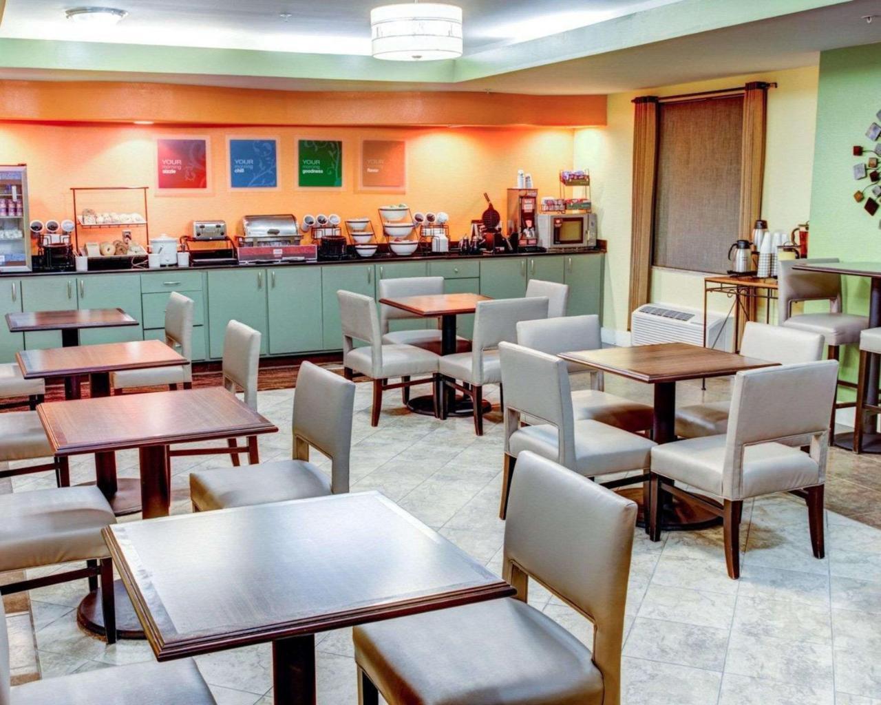 Hotel Comfort Near Casino